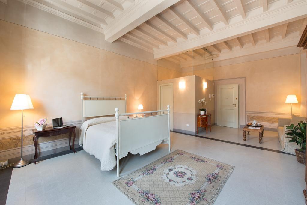 Palazzo Piazza Mazzini Maison d'hôtes